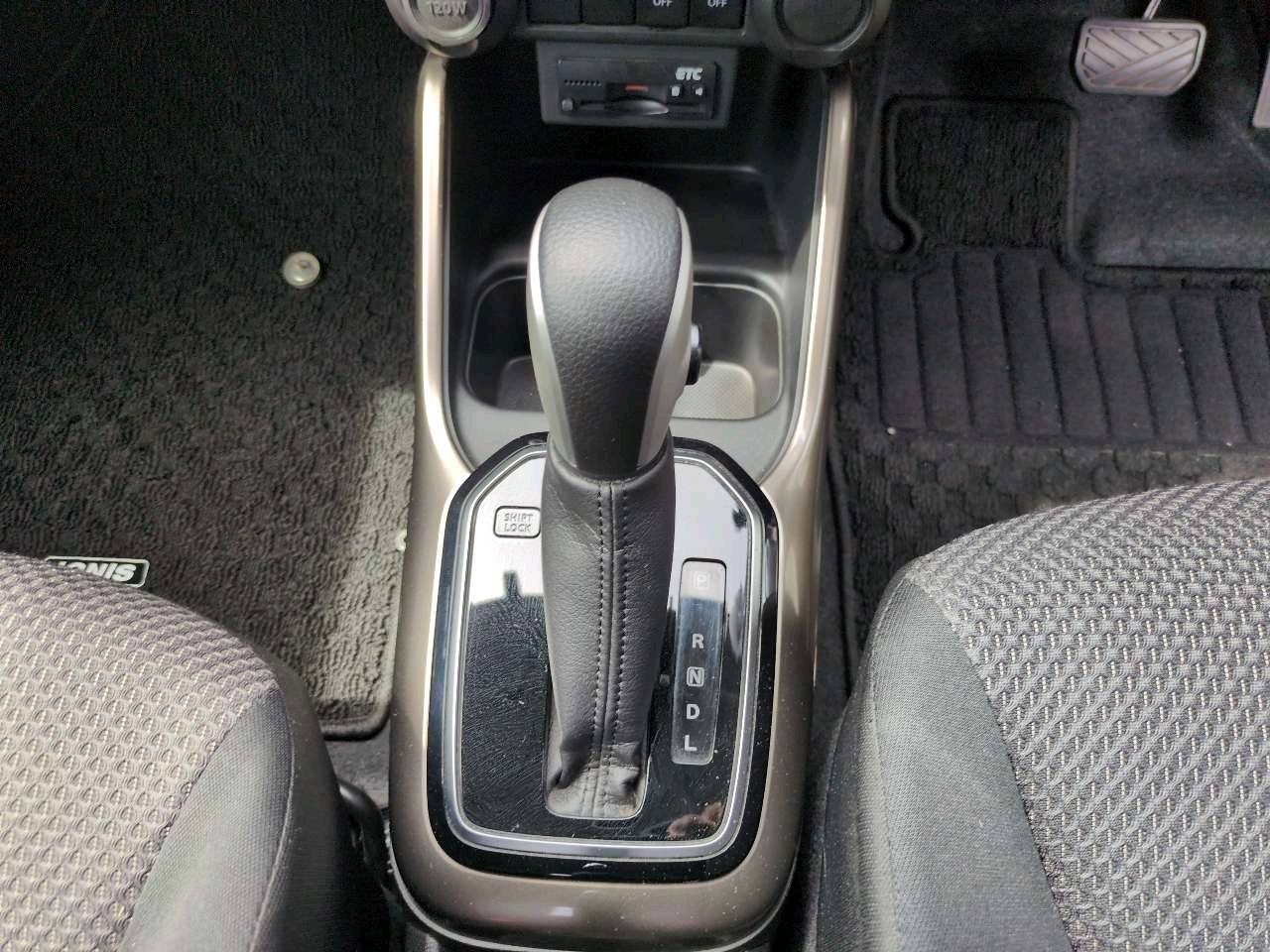 SUZUKI IGNIS 2016